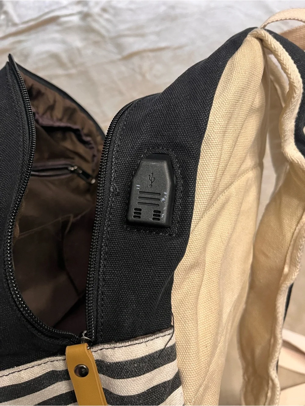 The Lydll Of Collie & Golden Retriever Canvas Backpack Travel Bag Padded USB EUC
